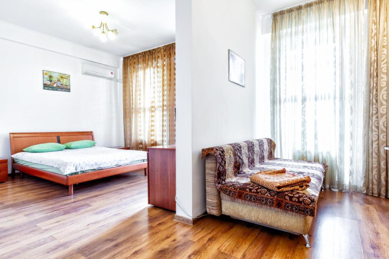 423 Lighthouse Apartments - Traveler'S Choice Almaty Exterior foto